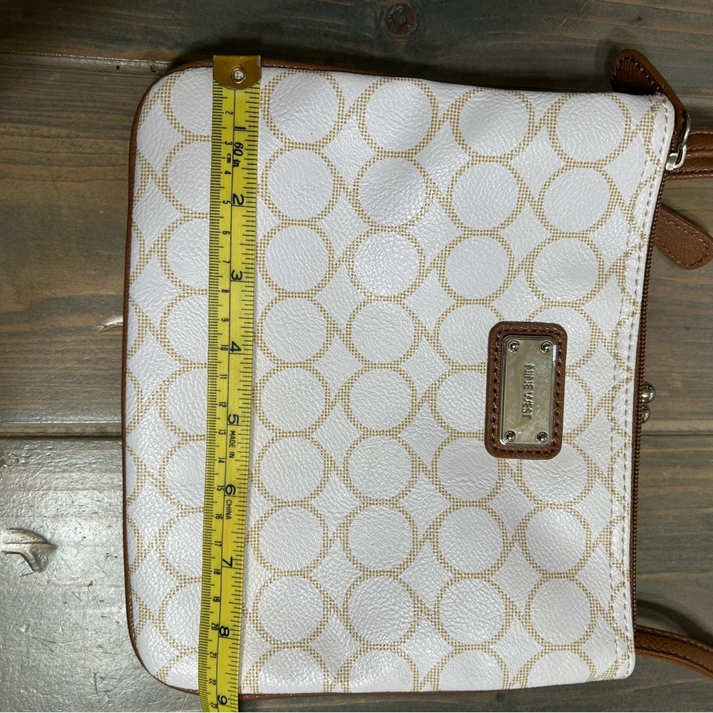 White and beige Crossbody handbag by NineWest - Picture 5 of 12